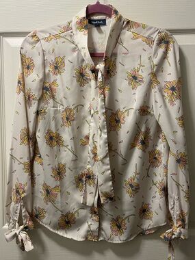 ModCloth 70’s inspired Floral Tie-Neck Blouse with Yellow & Pink Flowers Size Sm